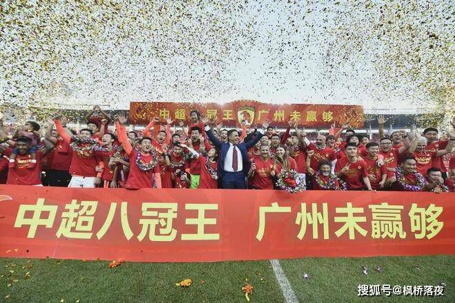 按照目前的赛程，皇马2023年最后一场比赛是西甲客场交手阿拉维斯，新年后首战联赛面对马洛卡，此后国王杯交手阿兰迪纳。